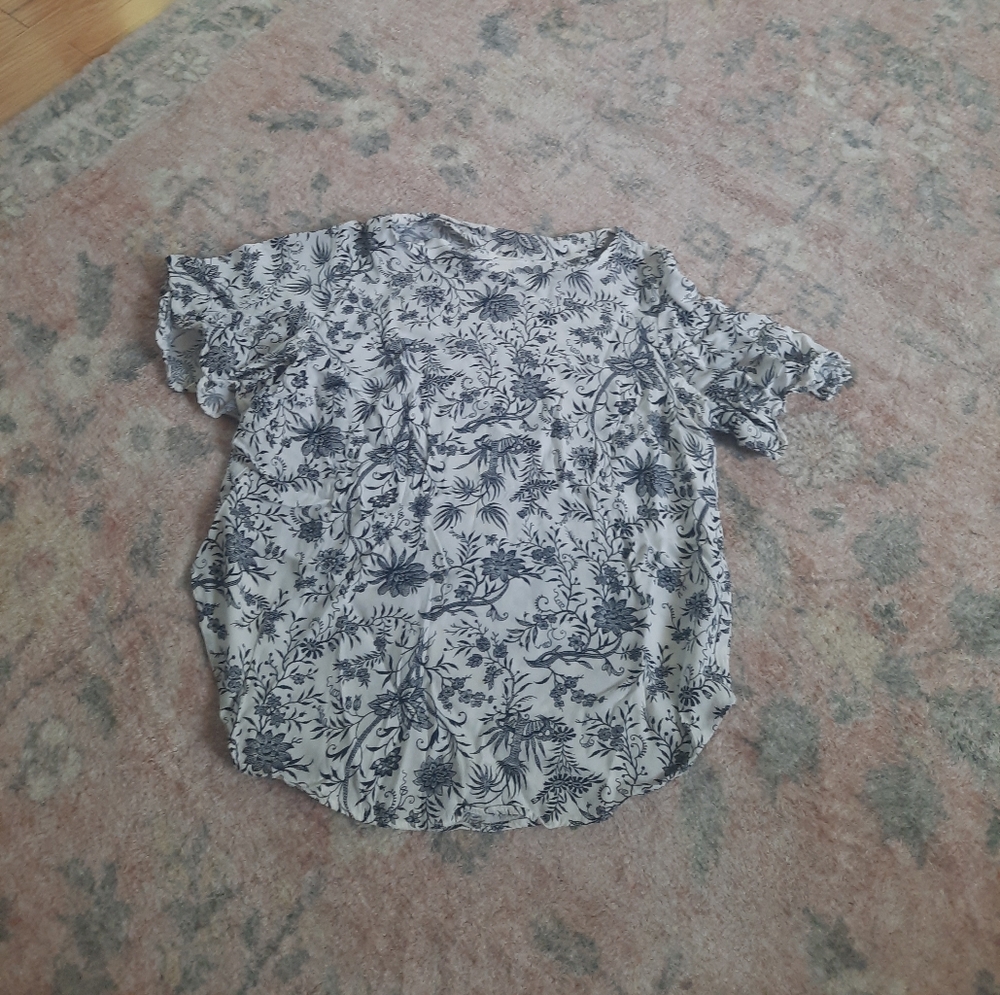Navy and white floral summer top
